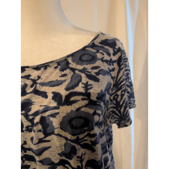 LUCKY BRAND Tunic Top Plus Size 1X Blue Floral Boho Lightweight Flowy Shirt Top - Picture 2 of 15